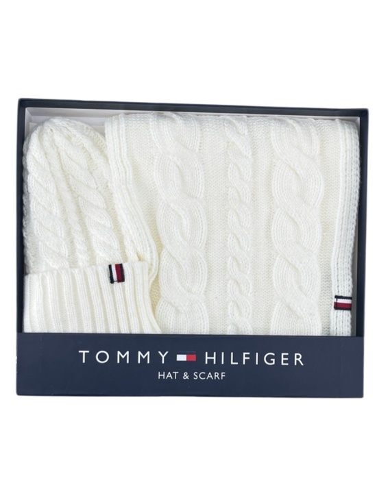 Tommy Hilfiger Accessories - Tommy Hilfiger Cream Cable Knit Hat & Scarf Set